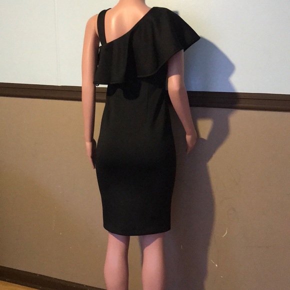 Calvin Klein Dresses & Skirts - Calvin Klein dress